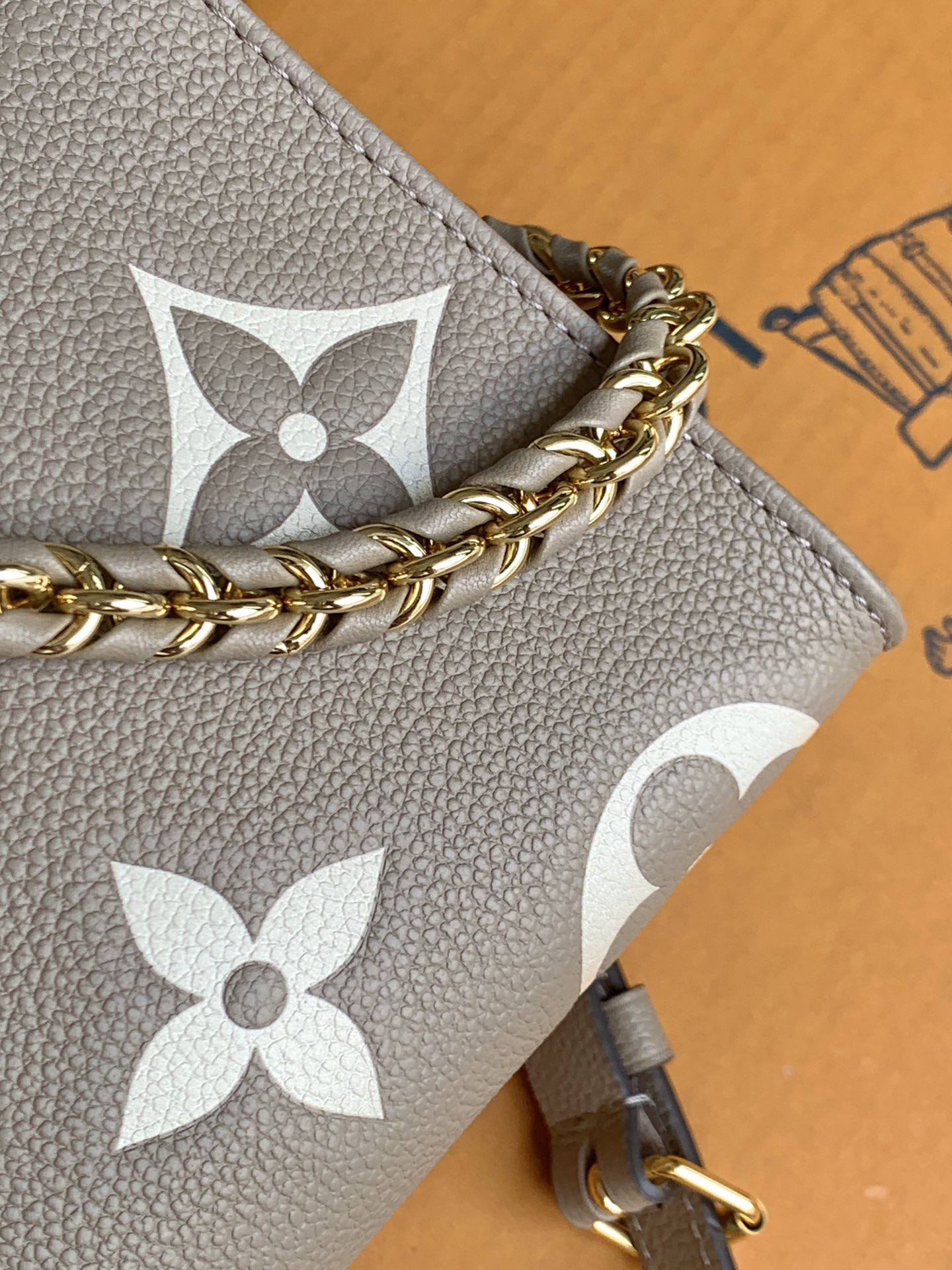 Louis Vuitton OnTheGo Small Tote Bag - Image 8