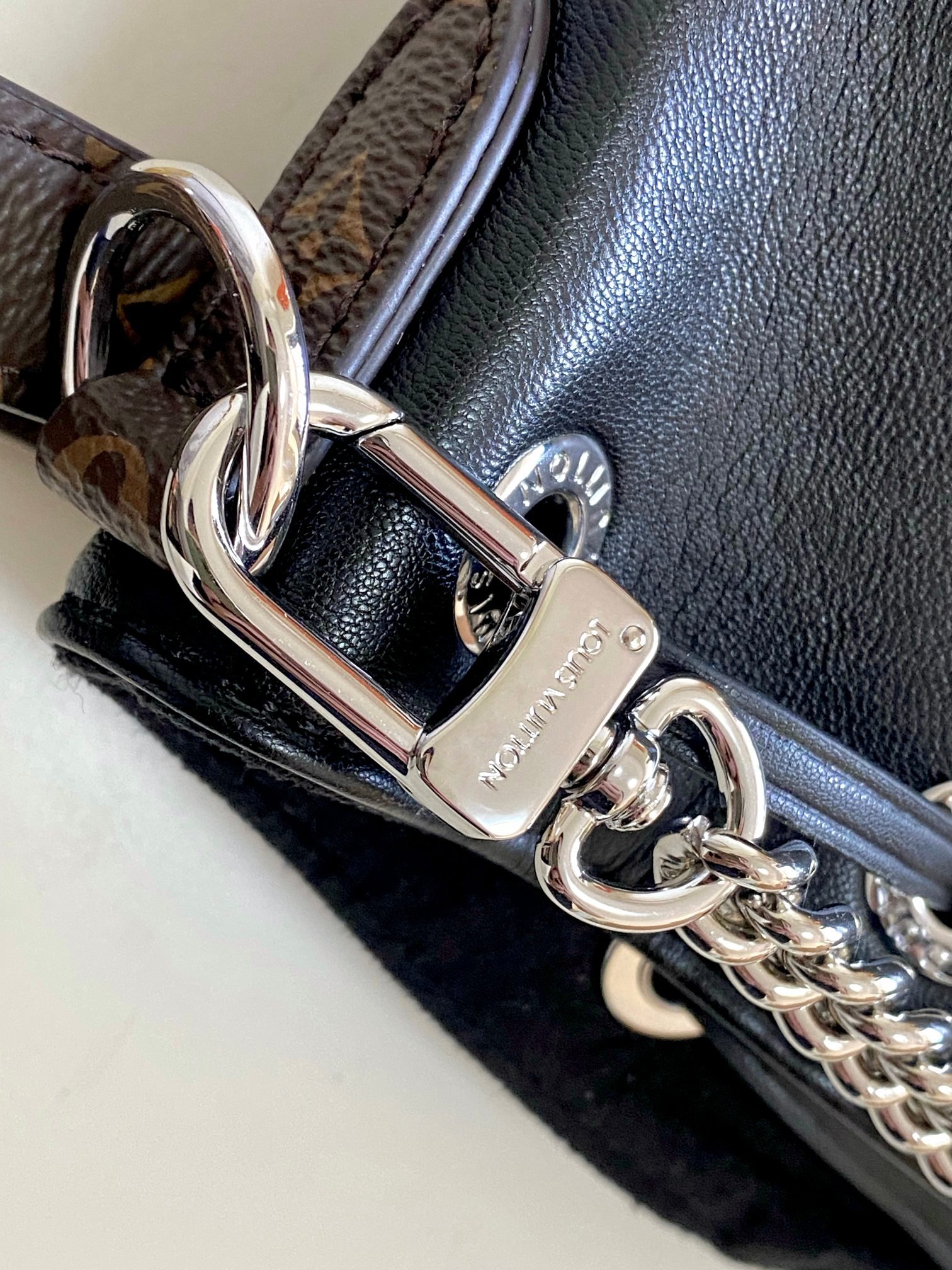 Louis Vuitton Montsouris Small Backpack M12587 - Image 8