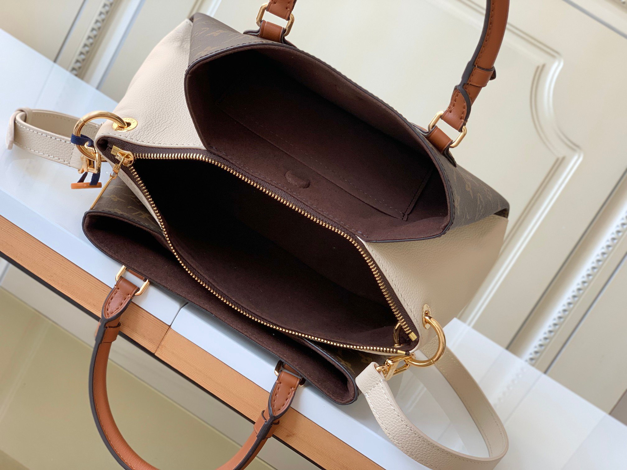 Louis Vuitton Opera BB Handbag M46495 / M46507 - Image 8