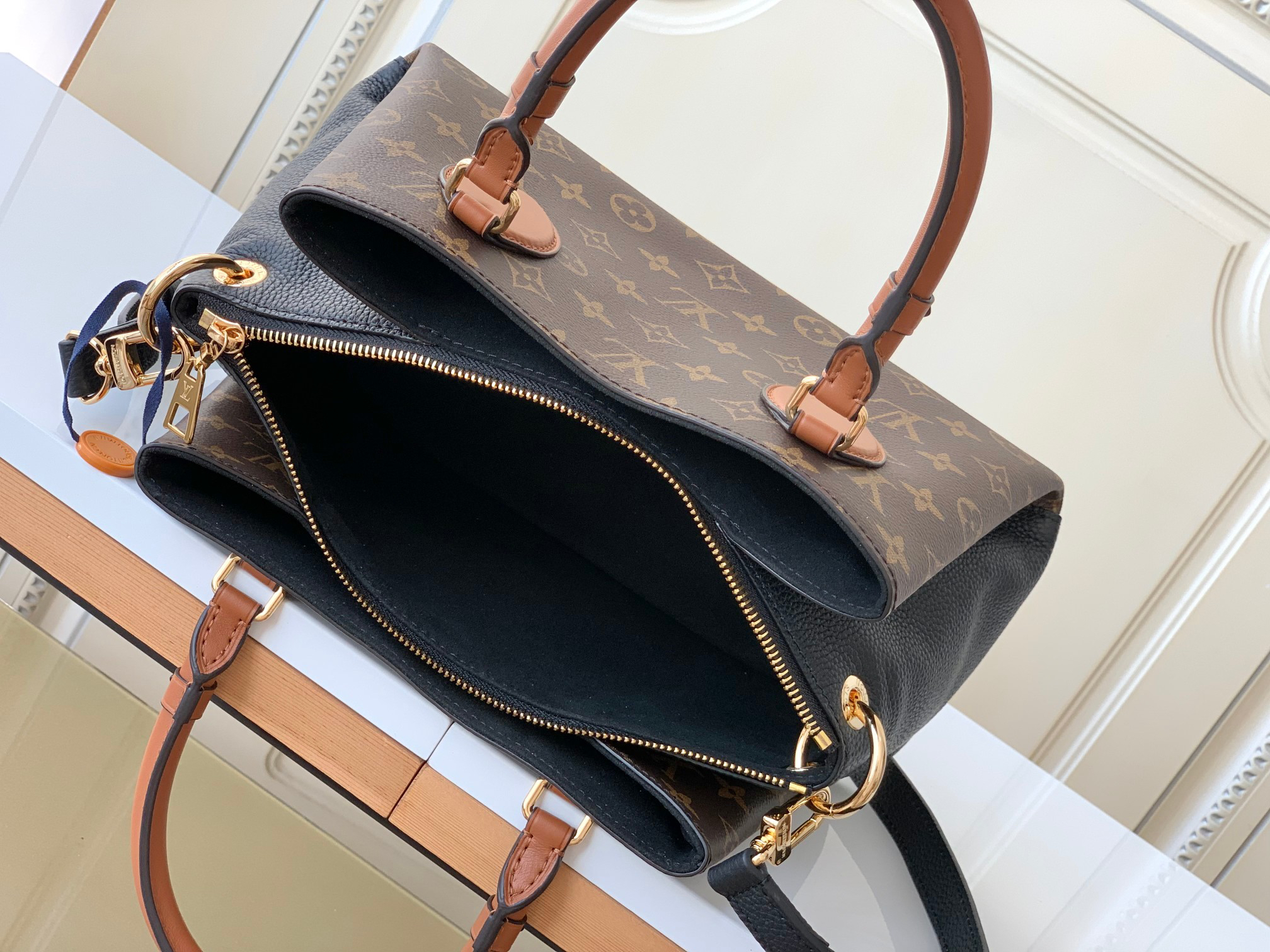 Louis Vuitton Opéra BB Top-Handle Handbag - Image 8