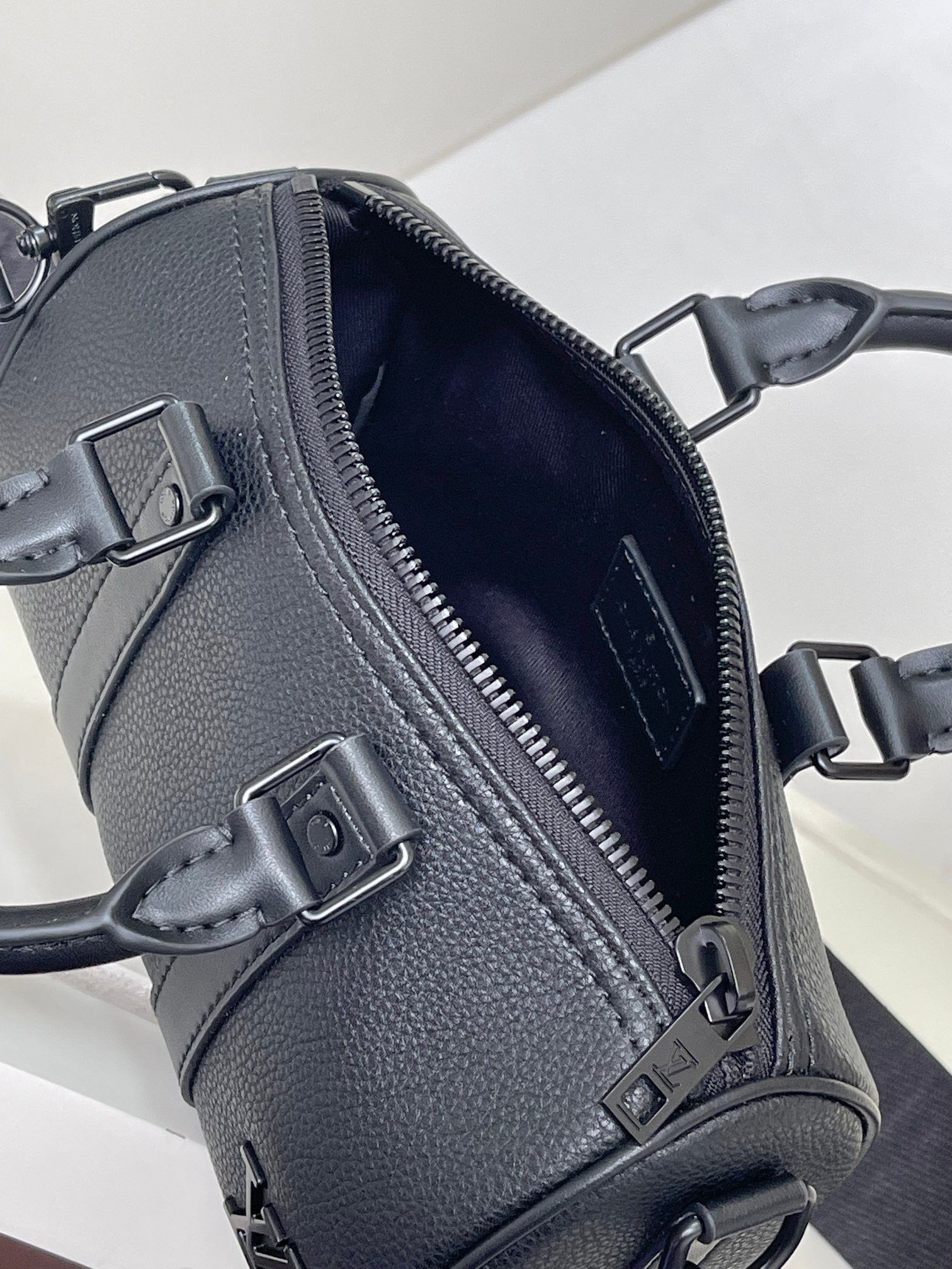 Louis Vuitton M80950 Keepall XS Aerogram Travel Bag - Image 8