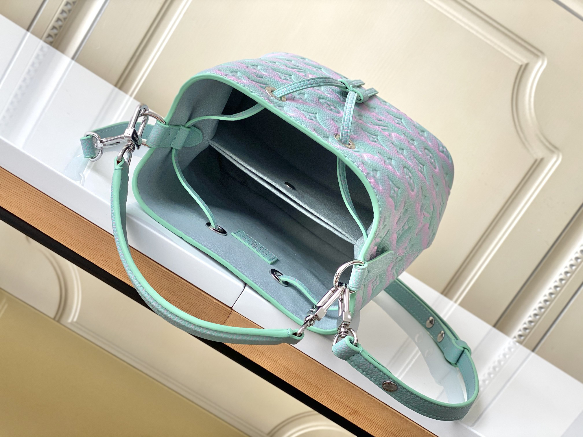 Louis Vuitton NeoNoe BB Summer Stardust Monogram Empreinte Leather Bucket Bag - Image 8