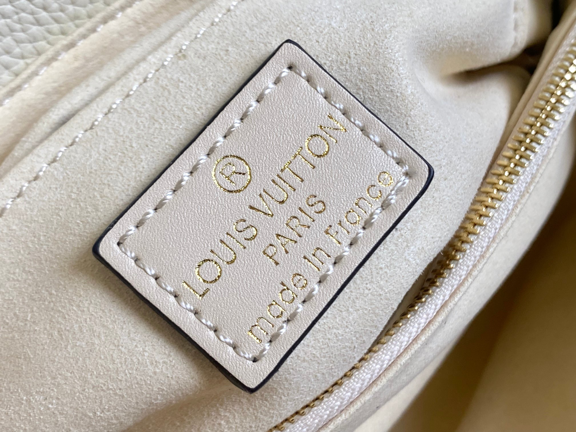 Louis Vuitton Madeleine BB Handbag - Image 8