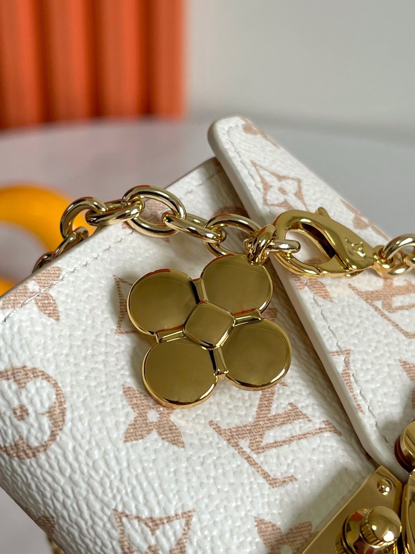 Louis Vuitton Pouch Métis Belt Bag - Image 8