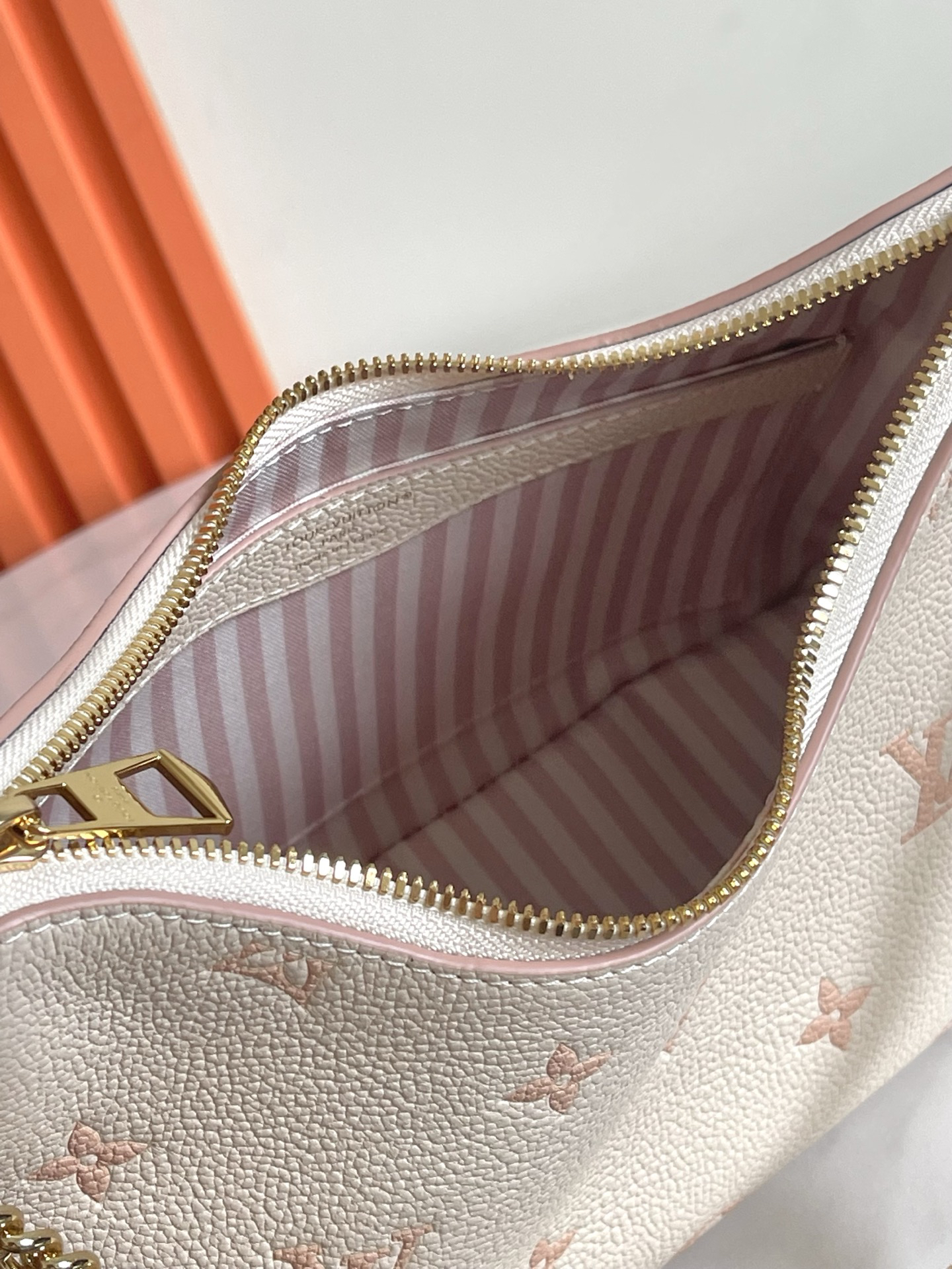 Louis Vuitton Boulogne Shoulder Bag in Monogram Empreinte Leather - Image 8