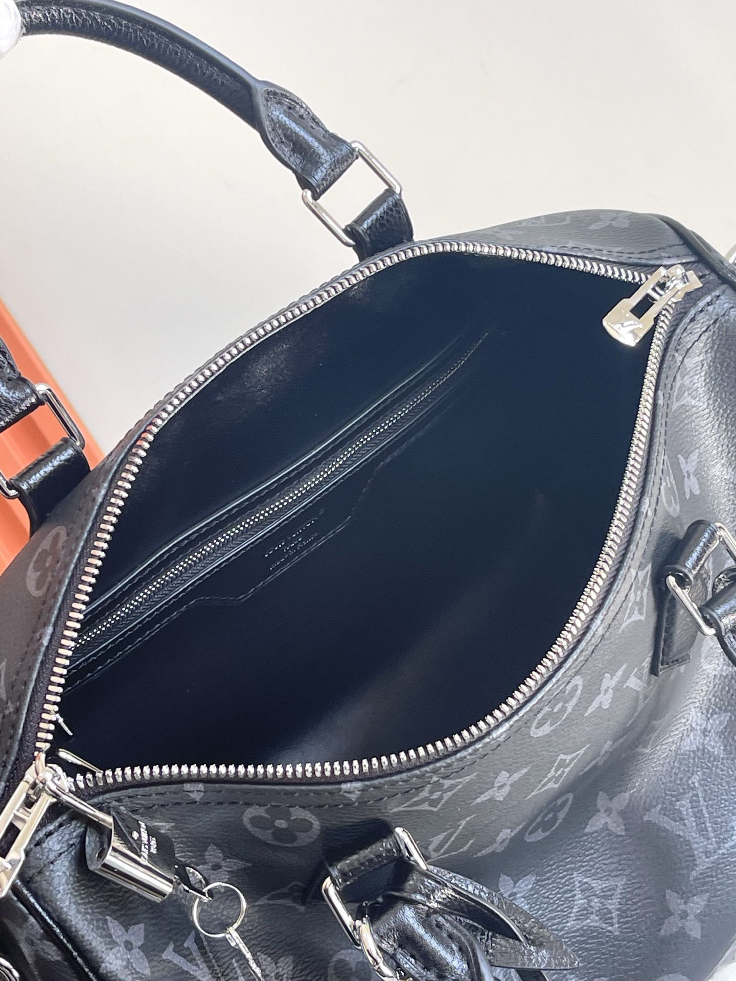 Louis Vuitton Speedy Soft 30 Handbag in Monogram Eclipse Canvas - Image 8