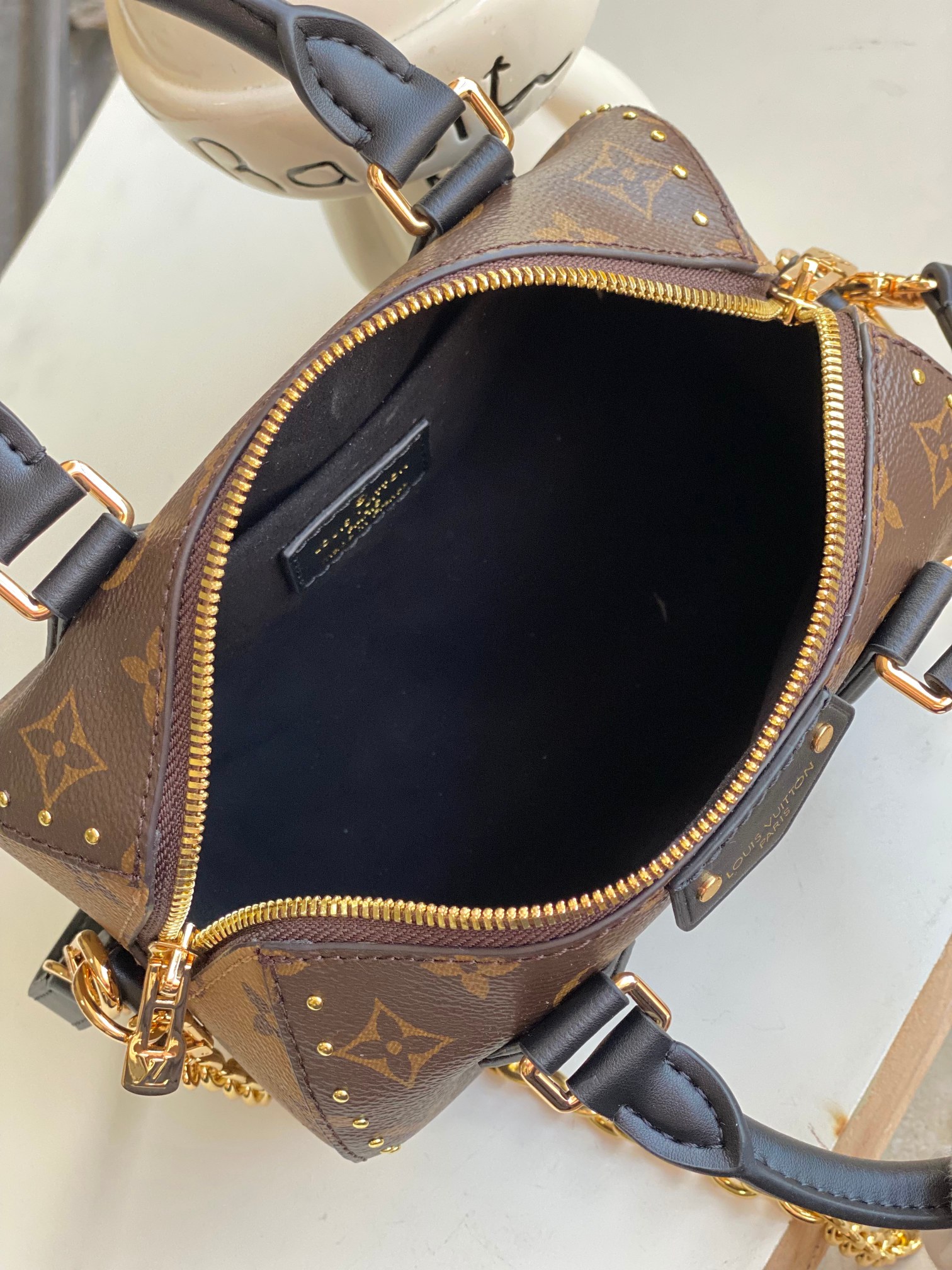 Louis Vuitton Speedy Trunk M13146 Handbag - Image 8