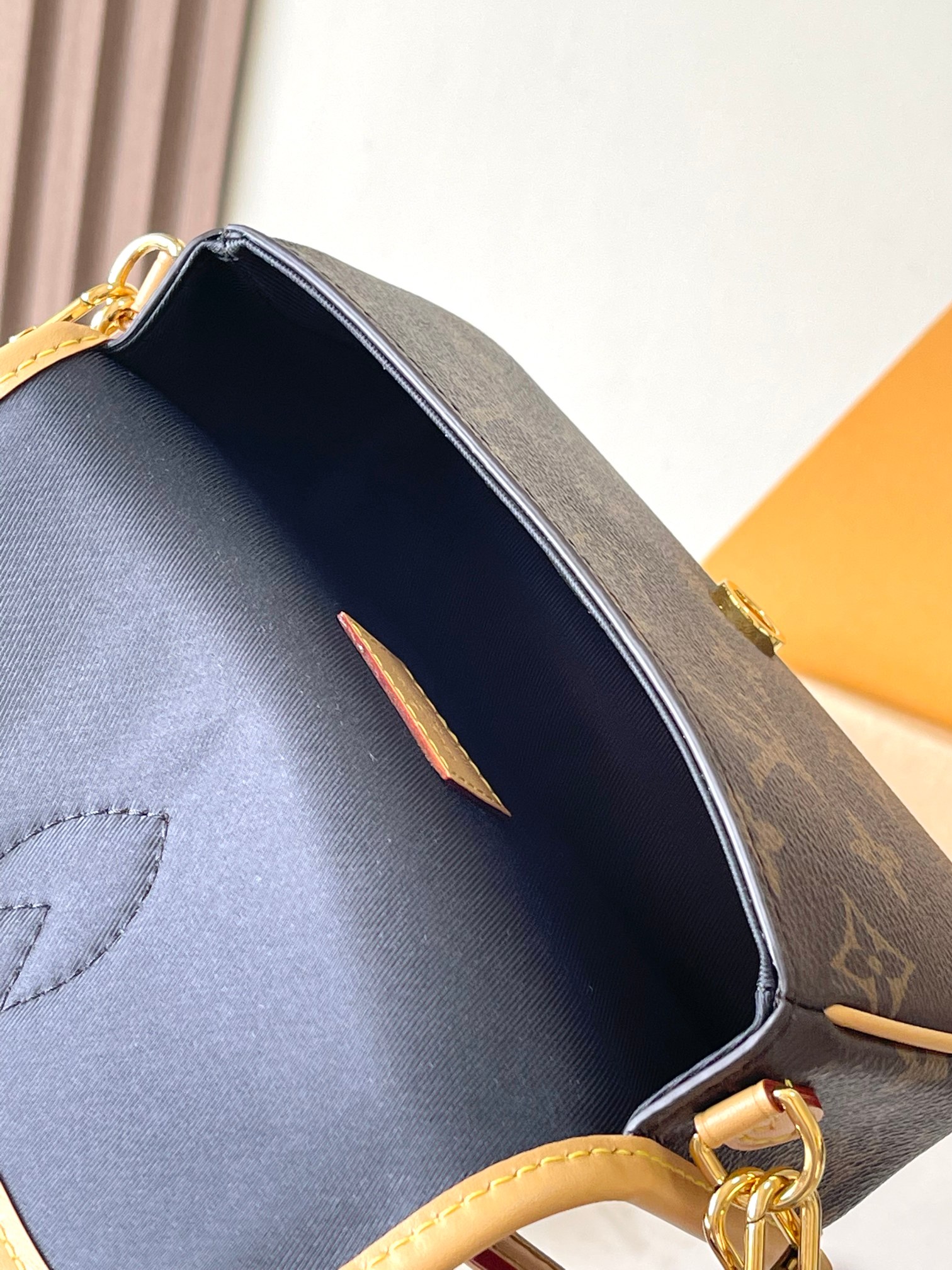 Louis Vuitton Nano Diane Handbag - Image 8
