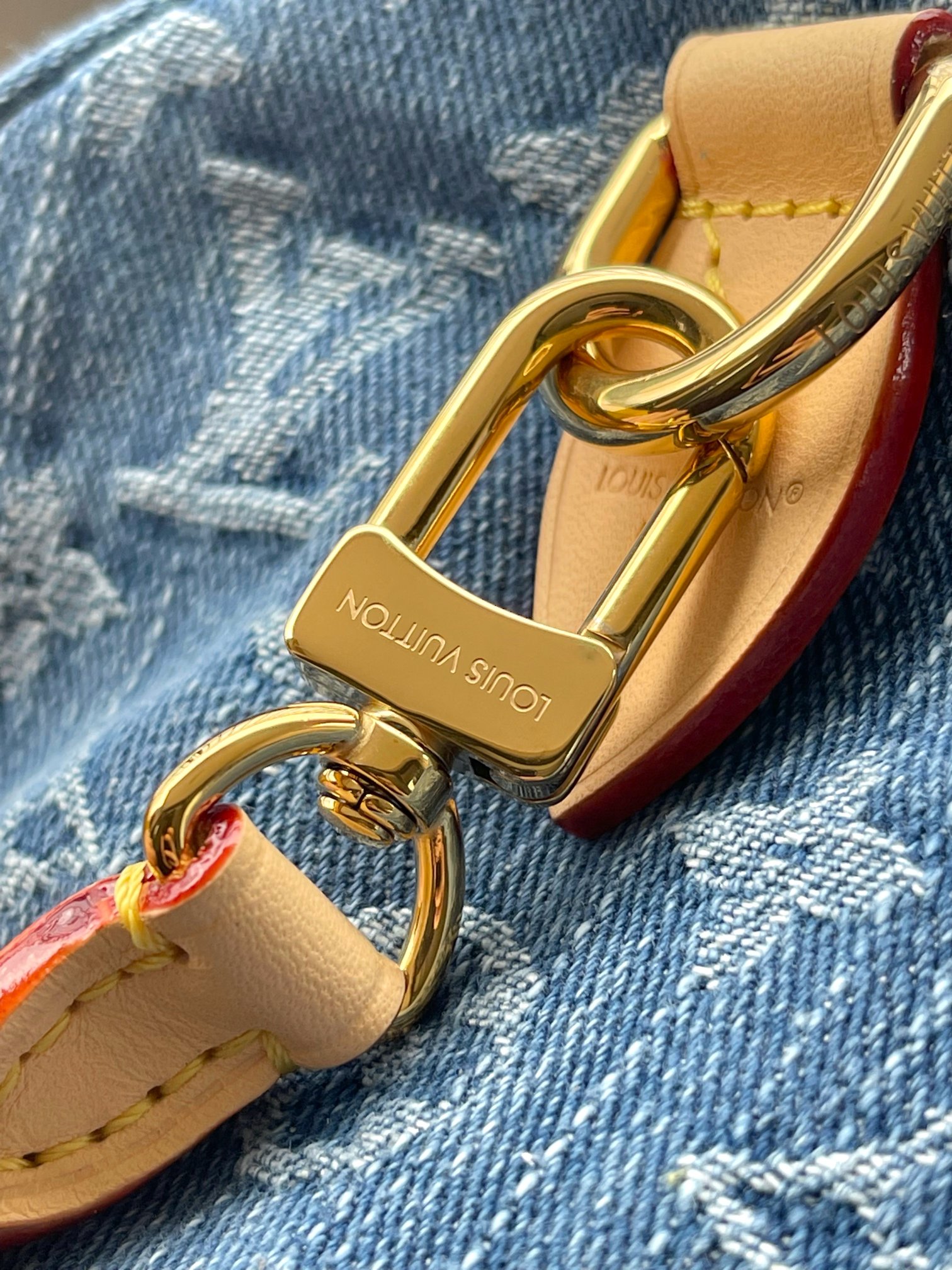 Louis Vuitton Speedy Bandoulière 30 Denim Handbag - Image 8
