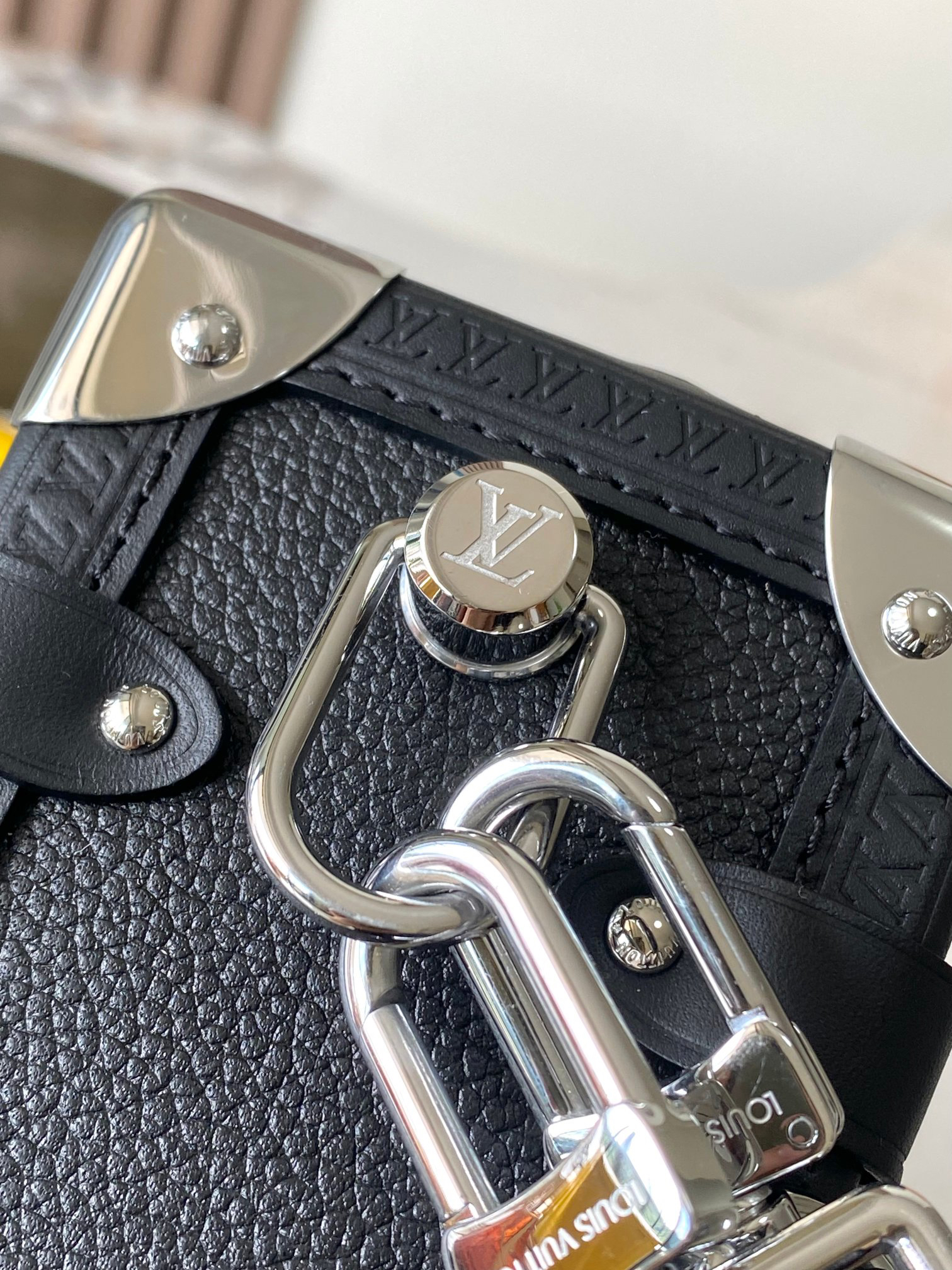 Side Trunk Medium Crossbody Bag - Image 8