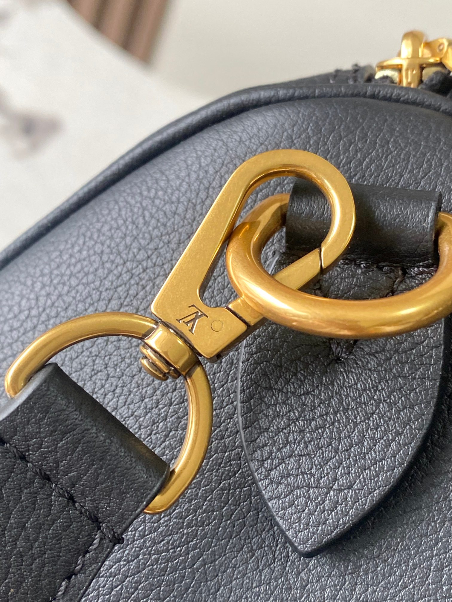 Louis Vuitton Speedy Soft 30 Lucky Handbag - Image 8