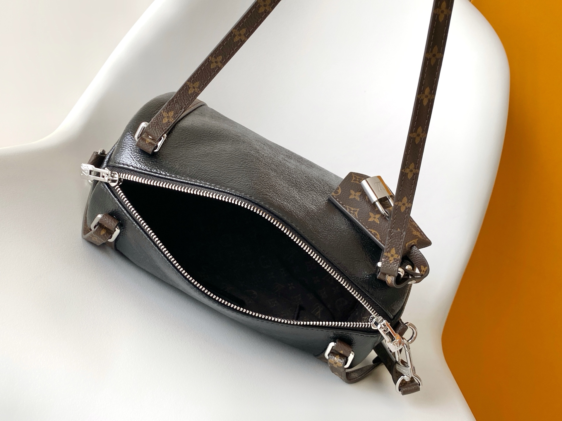 Louis Vuitton Express Small Crossbody Bag in Black Oiled Leather - Image 8