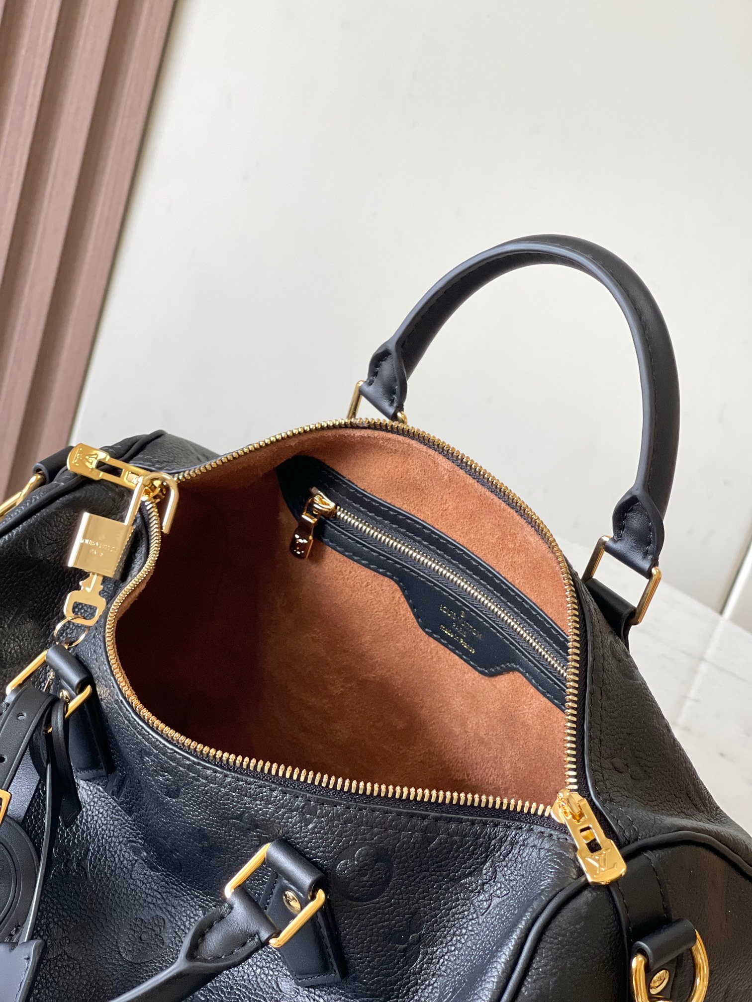 Speedy Soft 30 Handbag - Image 8