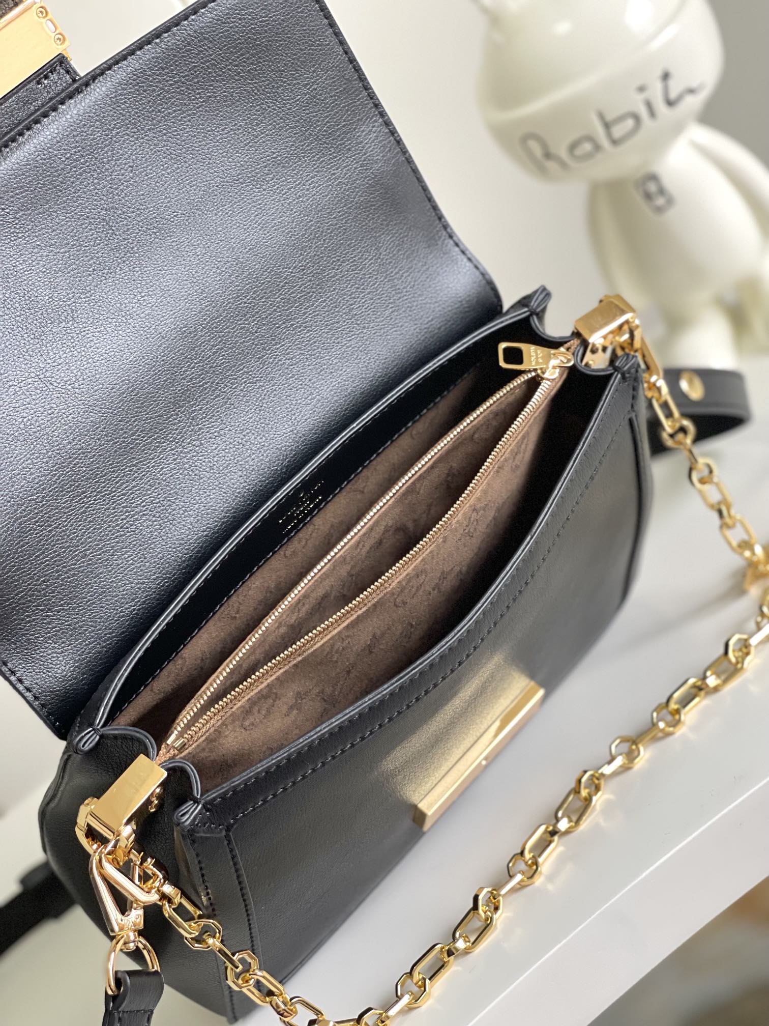 Louis Vuitton Dauphine Soft Medium Shoulder Bag M25209 Black - Image 8
