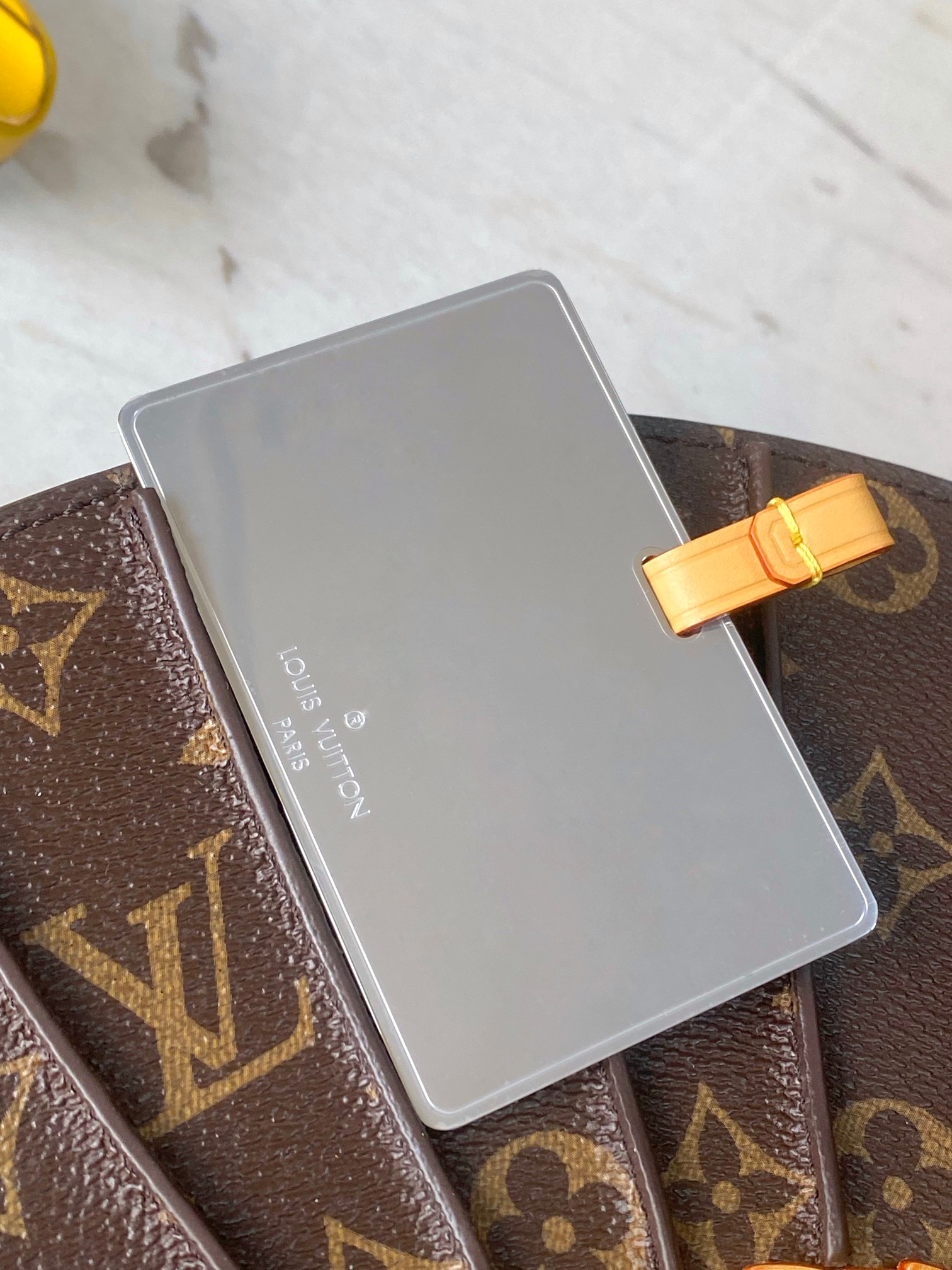 Louis Vuitton LV FAN Leather Crossbody Bag - Image 8