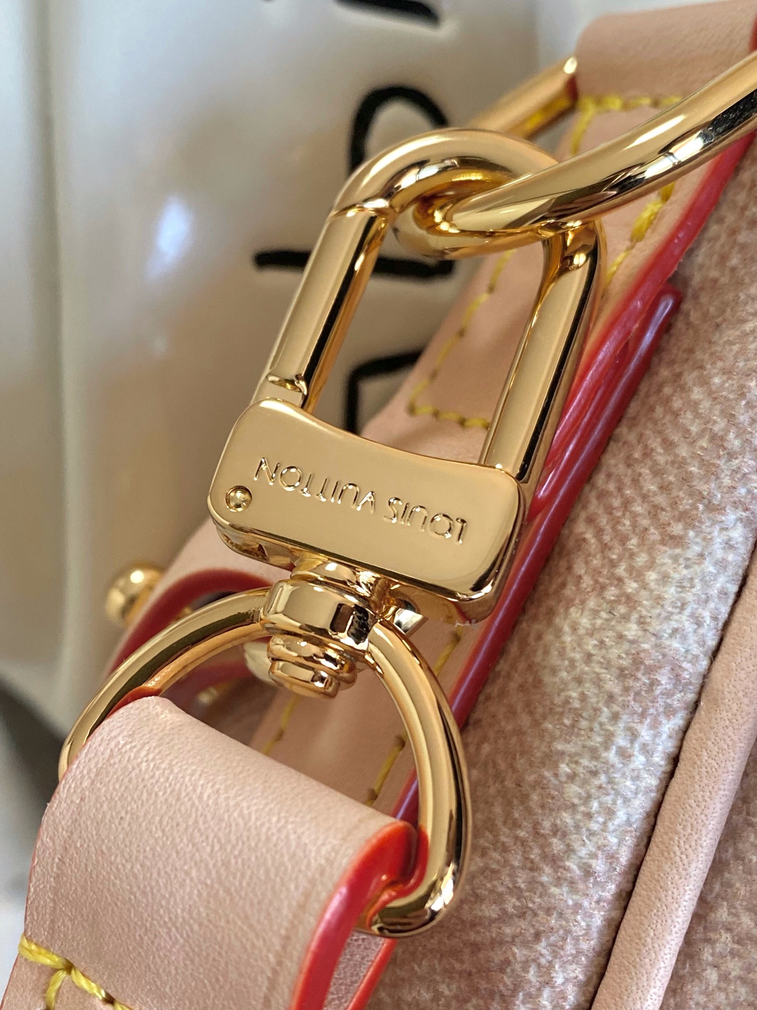 Louis Vuitton Meowgram Canvas Shoulder Bag - Image 8
