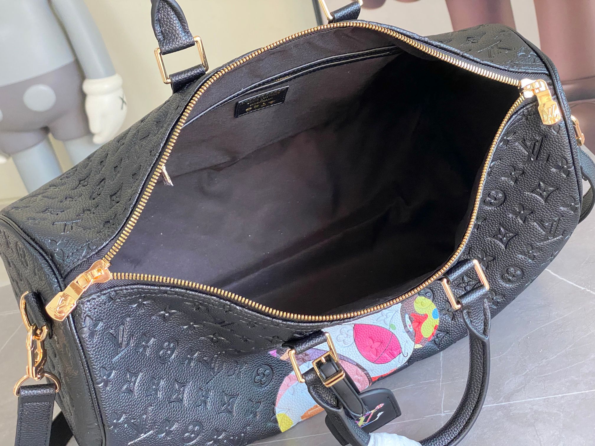 Louis Vuitton Keepall Bandoulière 45 Travel Bag - Image 8