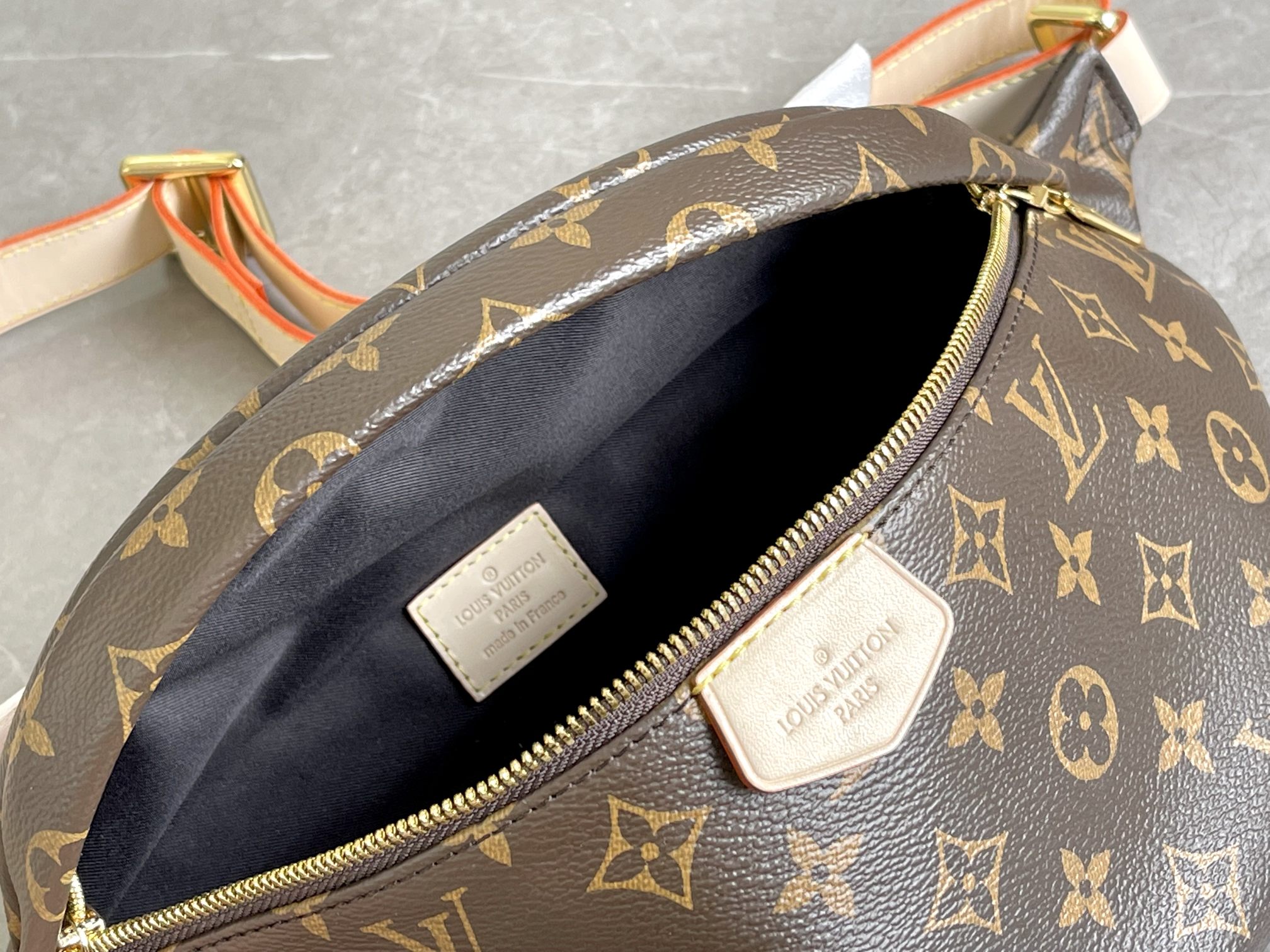 Louis Vuitton Monogram Bumbag Belt Bag - Image 8