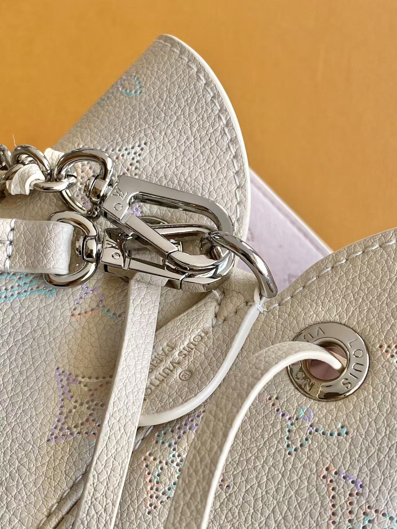 Bella Bucket Bag - Image 8