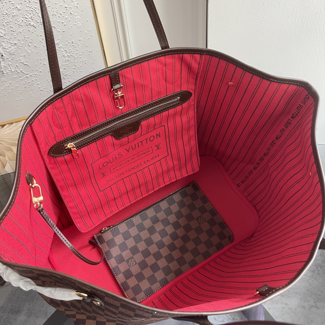 Louis Vuitton Neverfull Large Tote in Damier Azur Canvas - Image 8