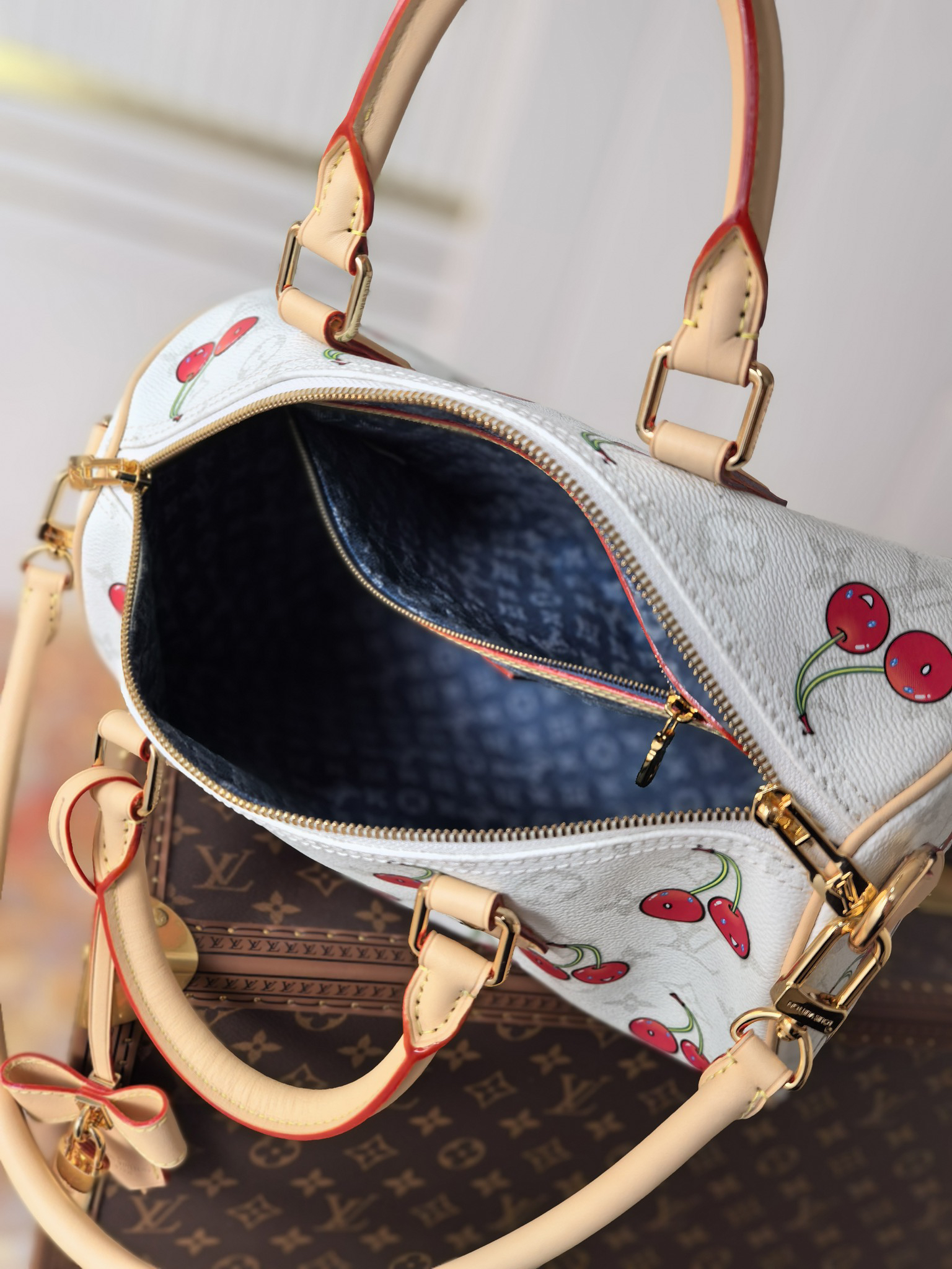 Louis Vuitton Speedy Soft 30 Handbag, Louis Vuitton x Takashi Murakami Collection - Image 8