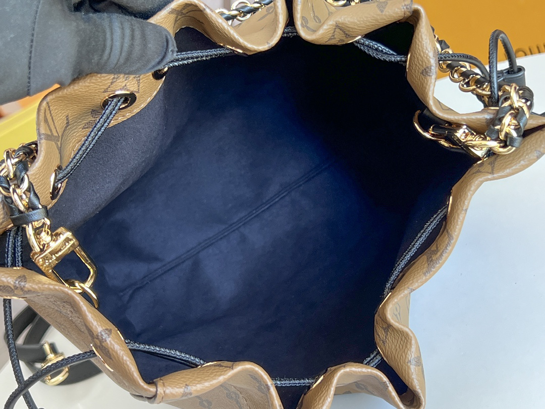 Louis Vuitton Noé Monogram Reverse Bucket Shoulder Bag M13324 - Image 8