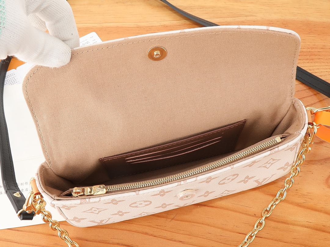 Louis Vuitton Wallet On Chain Ivy in Monogram Dune Canvas - Image 8