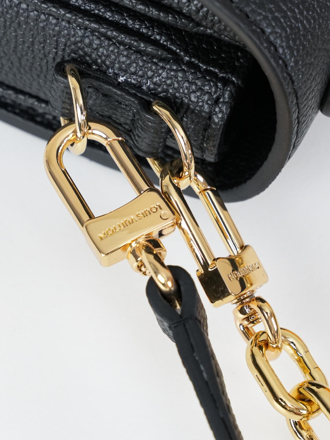 Pochette Métis East West Bag in Monogram Empreinte Leather - Image 8