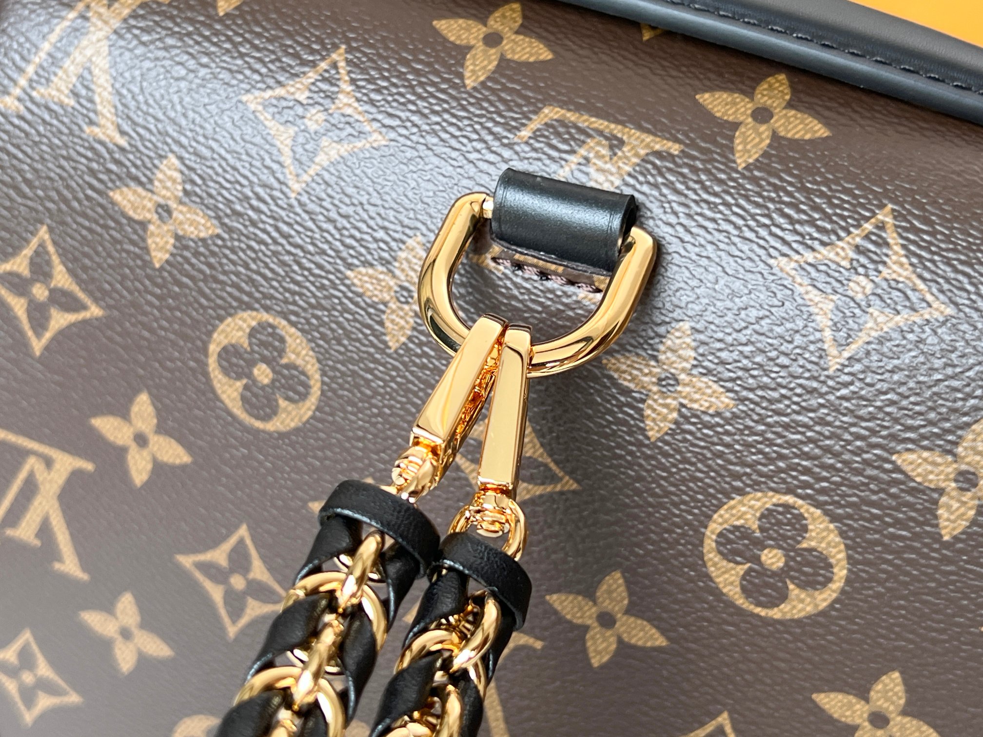 Louis Vuitton Pochette Métis M11941 Shoulder Bag - Image 8