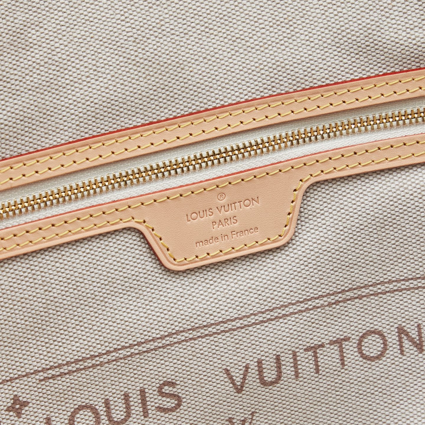Louis Vuitton Neverfull MM Monogram Emblème Peuplier Tote Bag - Image 8