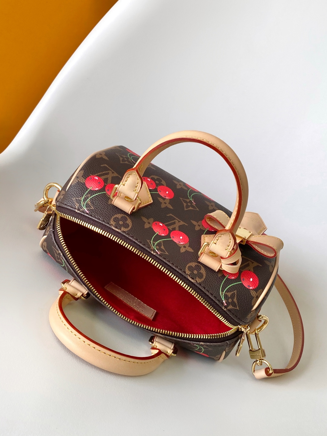Louis Vuitton Speedy Bandoulière Handbag – LV x Takashi Murakami Cherry Monogram - Image 8