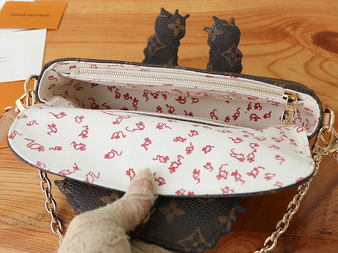 Louis Vuitton Wallet On Chain Ivy - Image 8