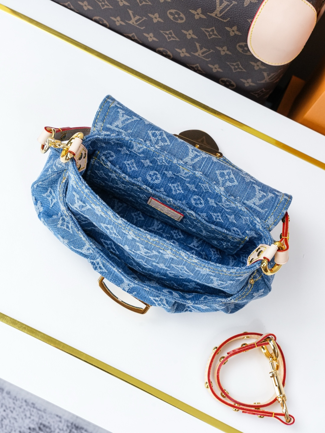 Louis Vuitton Rendez-Vous Sunset Denim Blue Shoulder Bag - Image 8