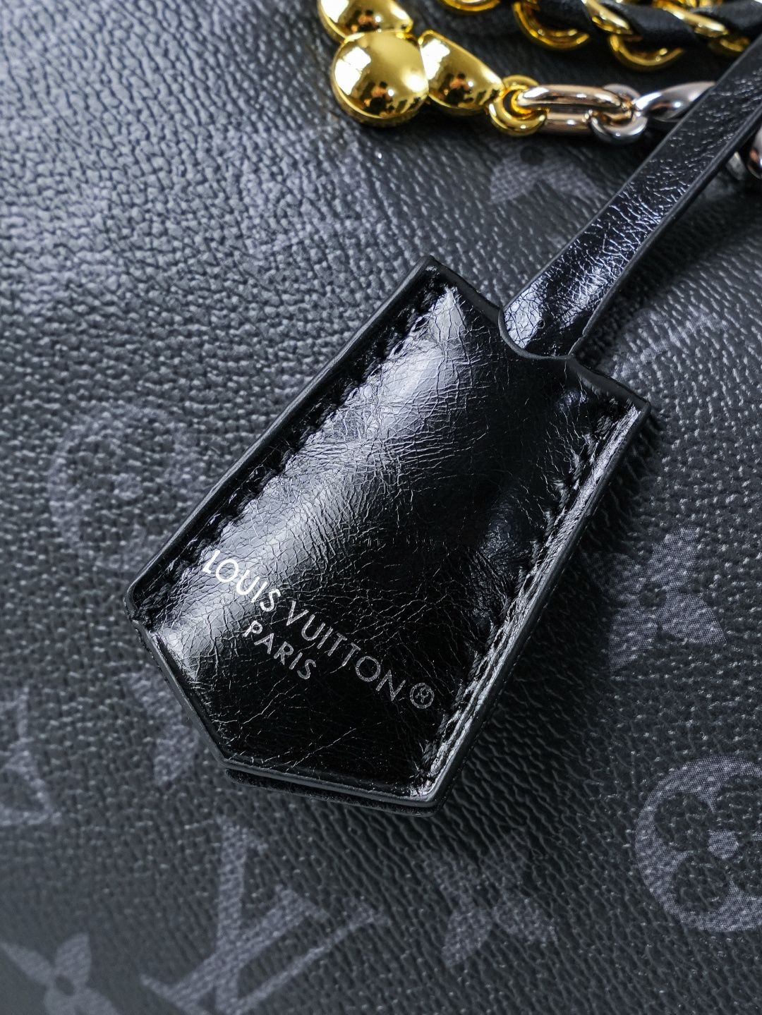 Louis Vuitton Speedy Soft 30 Handbag in Monogram Eclipse Canvas - Image 8