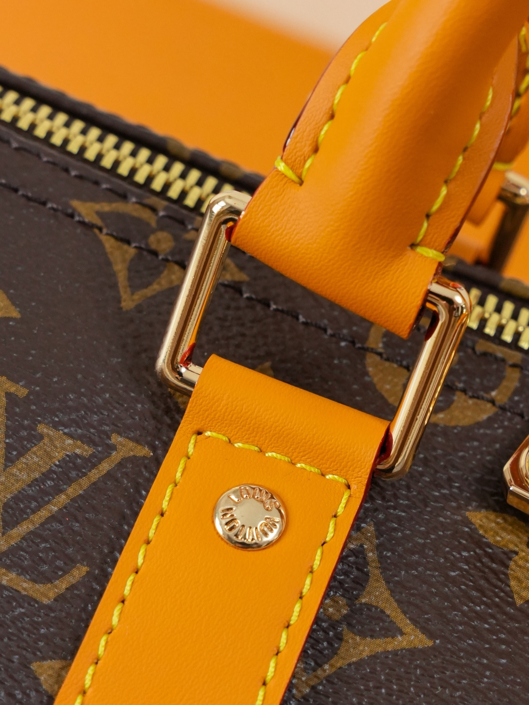 Louis Vuitton Keepall Bandoulière 35 Travel Bag in Monogram Archive Canvas - Image 8
