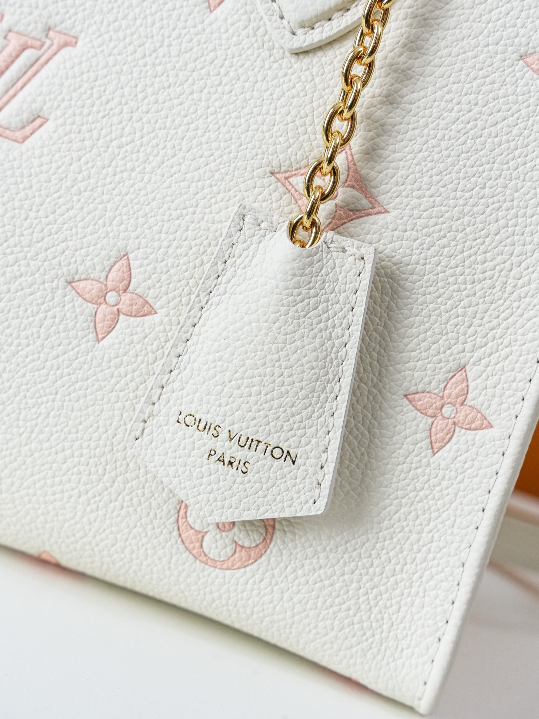 Louis Vuitton OnTheGo Small Tote Bag in Monogram Empreinte Leather - Image 8