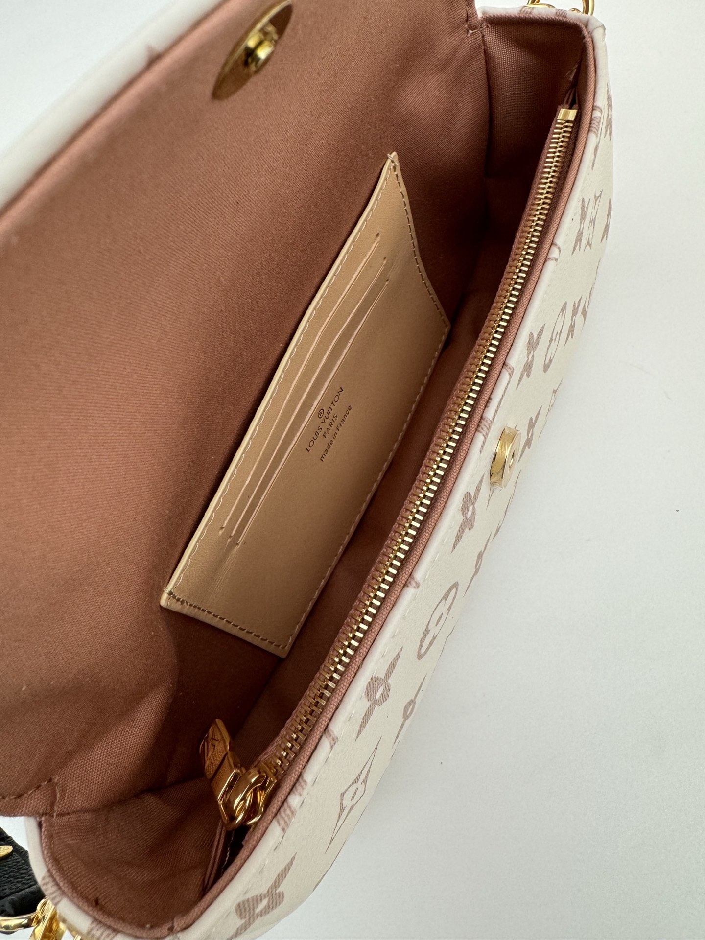 Louis Vuitton Wallet On Chain Ivy M83091 - Image 8