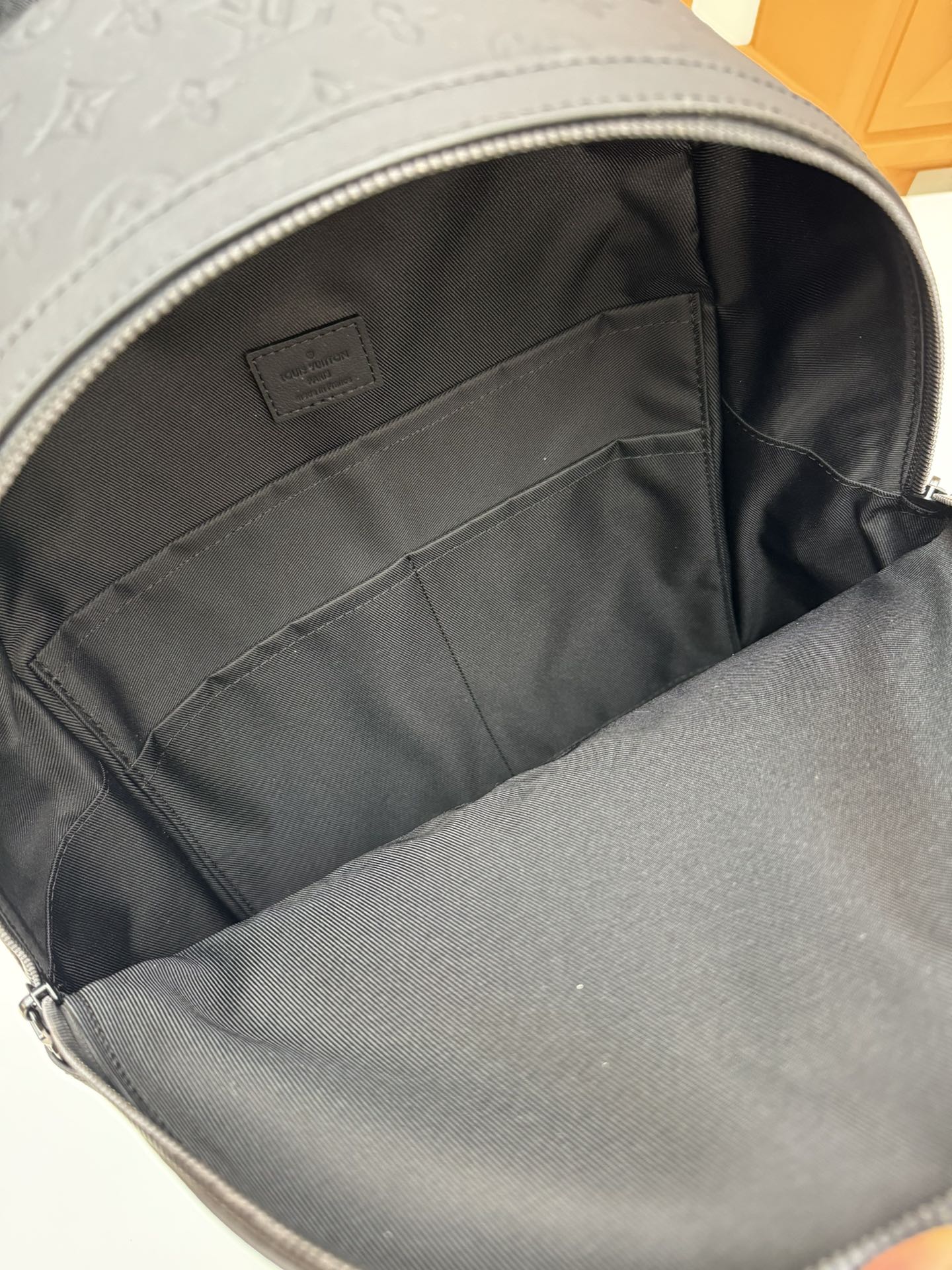 Louis Vuitton Discovery Backpack M46553 - Image 8