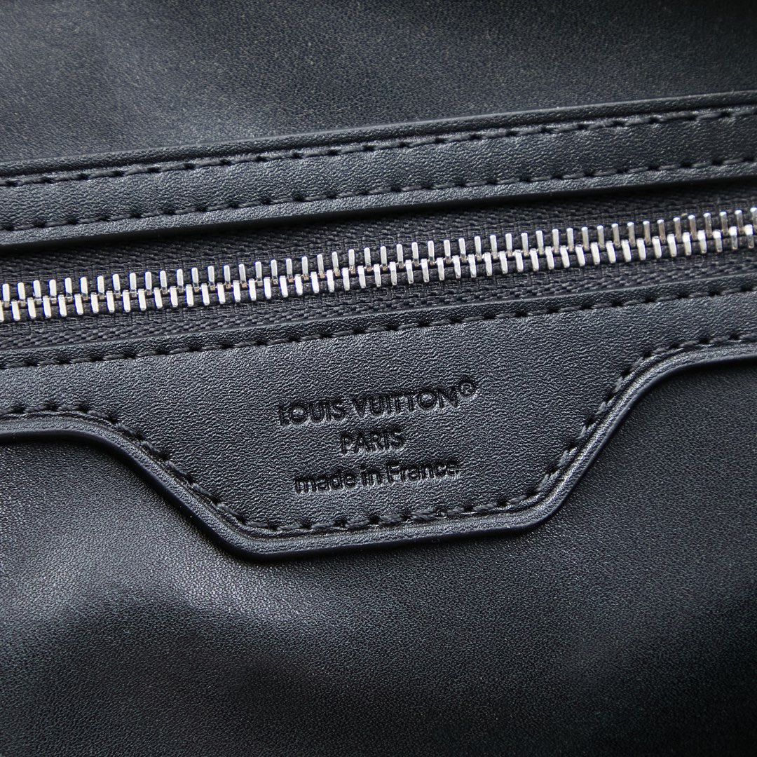 Speedy Soft 30 Dark Monogram Handbag - Image 8