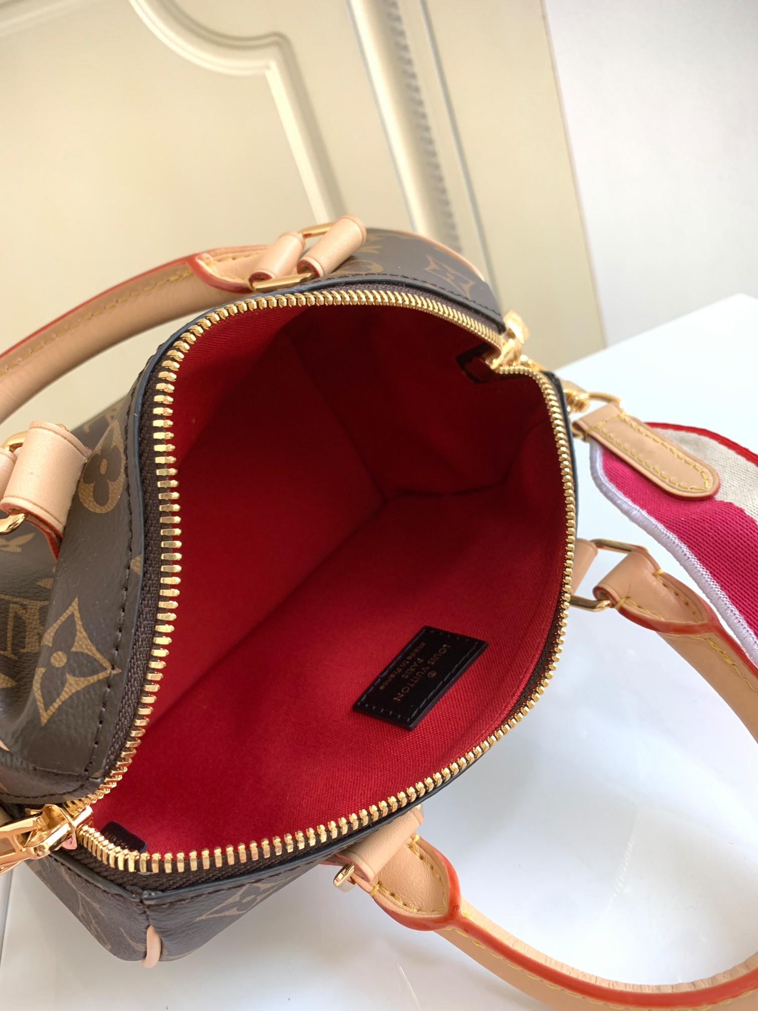 Louis Vuitton Speedy 20 Handbag in Damier Ebene Canvas - Image 8