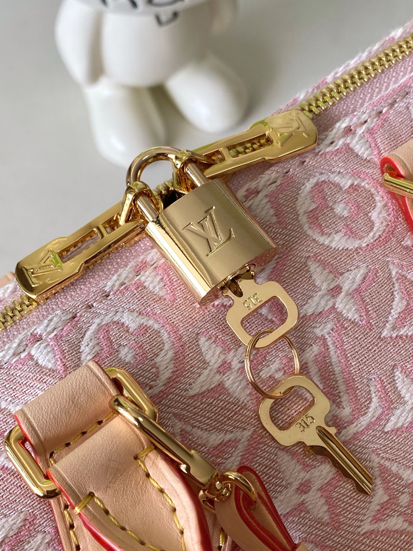 Louis Vuitton Speedy Bandoulière 20 Pink Embossed Monogram Handbag - Image 8