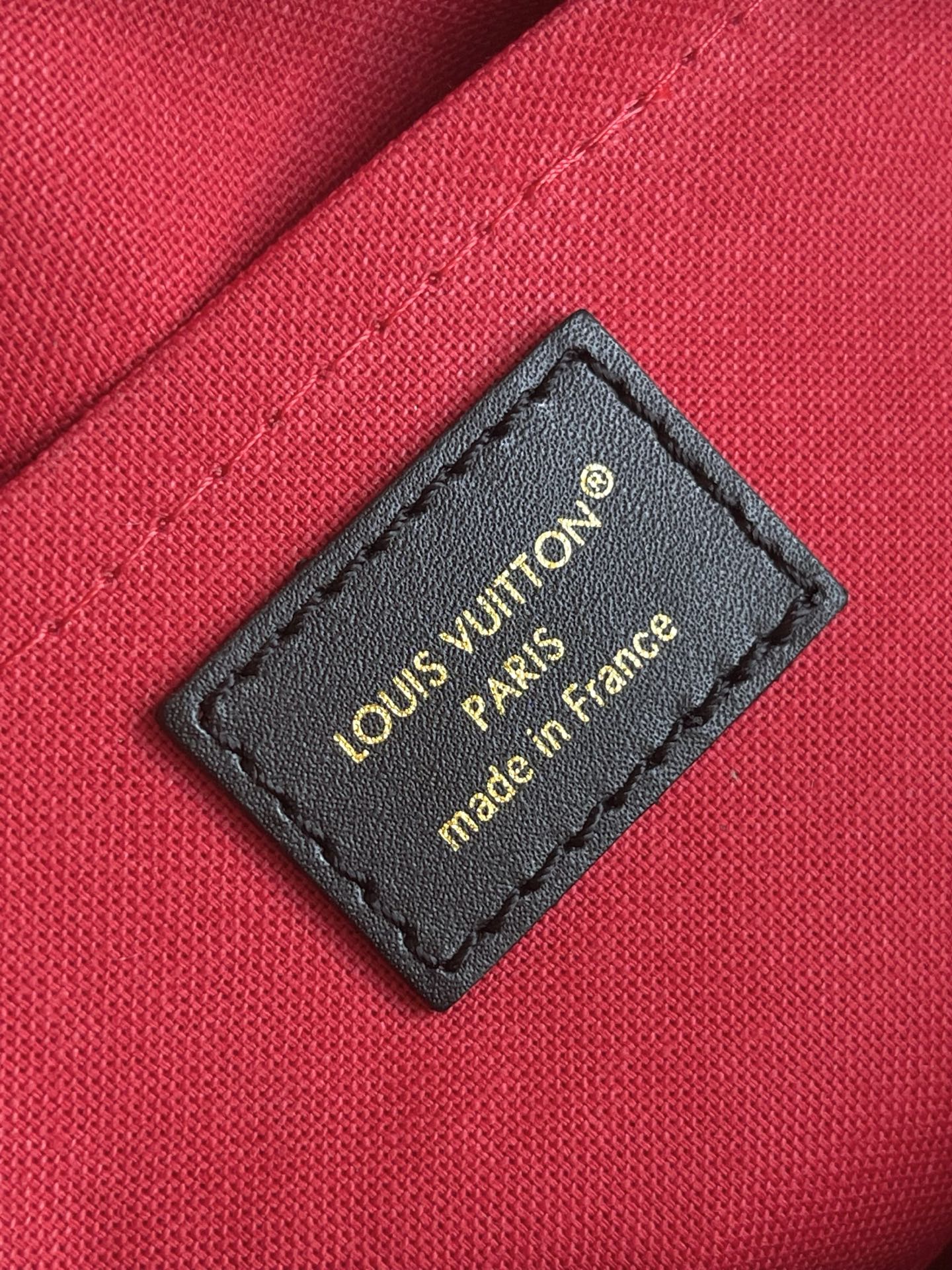 Louis Vuitton OnTheGo East West Handbag M14236 - Image 8