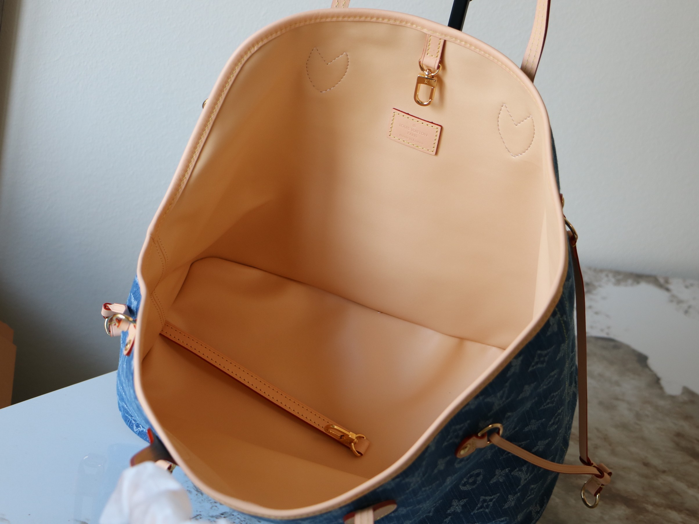 Neverwoof Medium Pet Carrier Bag - Image 8