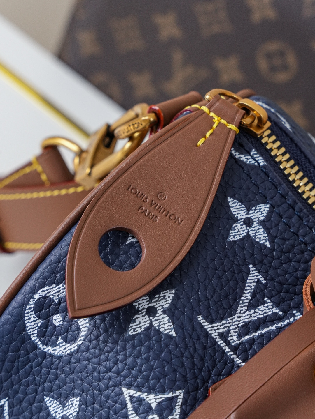 Louis Vuitton Speedy Bandoulière 25 Monogram Leather Handbag - Sapphire Blue - Image 8