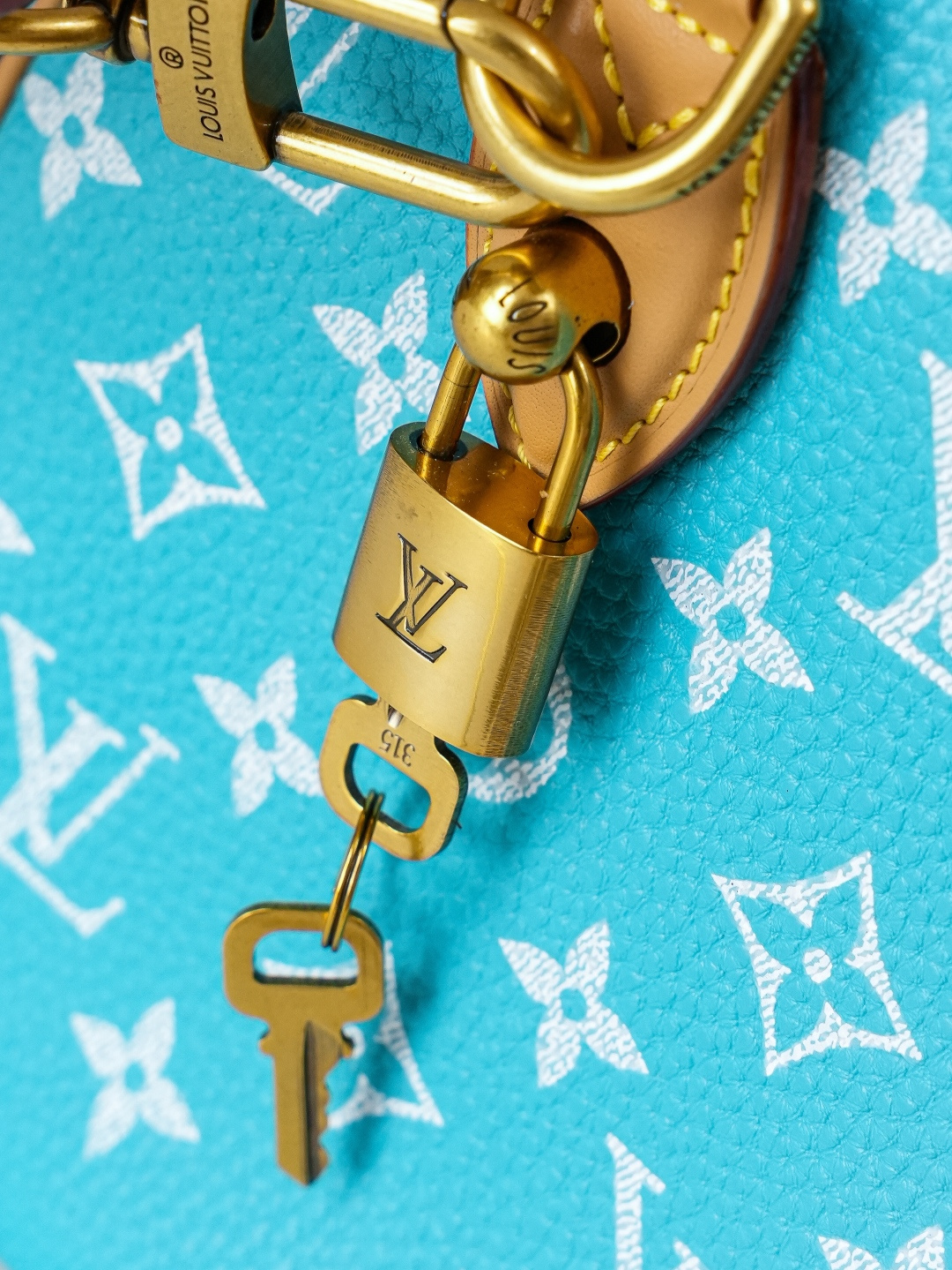 Louis Vuitton Speedy Bandouliere 25 Monogram Leather Handbag, Light Blue - Image 8