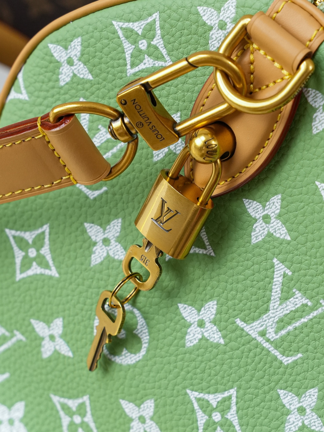 Louis Vuitton Speedy Bandouliere 30 Handbag - Grass Green - Image 8