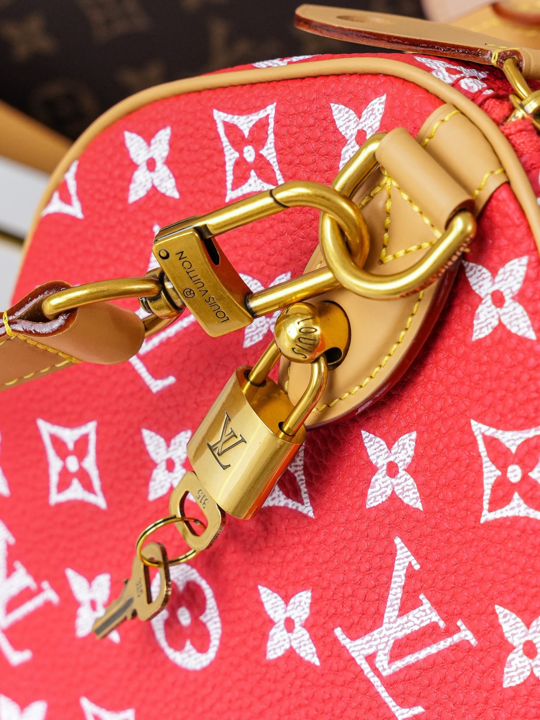 Louis Vuitton Speedy Bandoulière 30 Handbag - Image 8