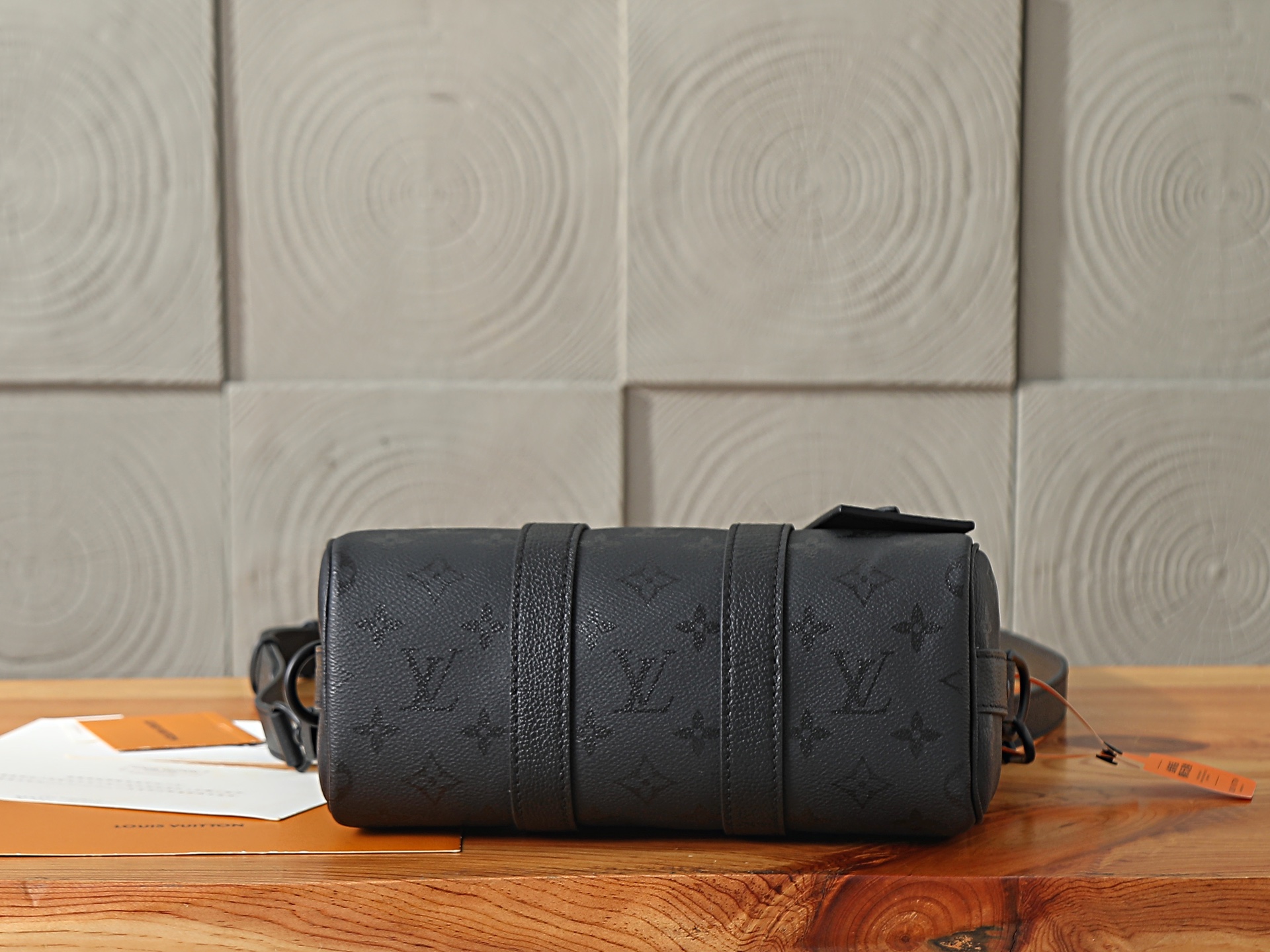 Louis Vuitton Keepall Bandouliere 25 Monogram Midnight Crossbody Bag - Image 8