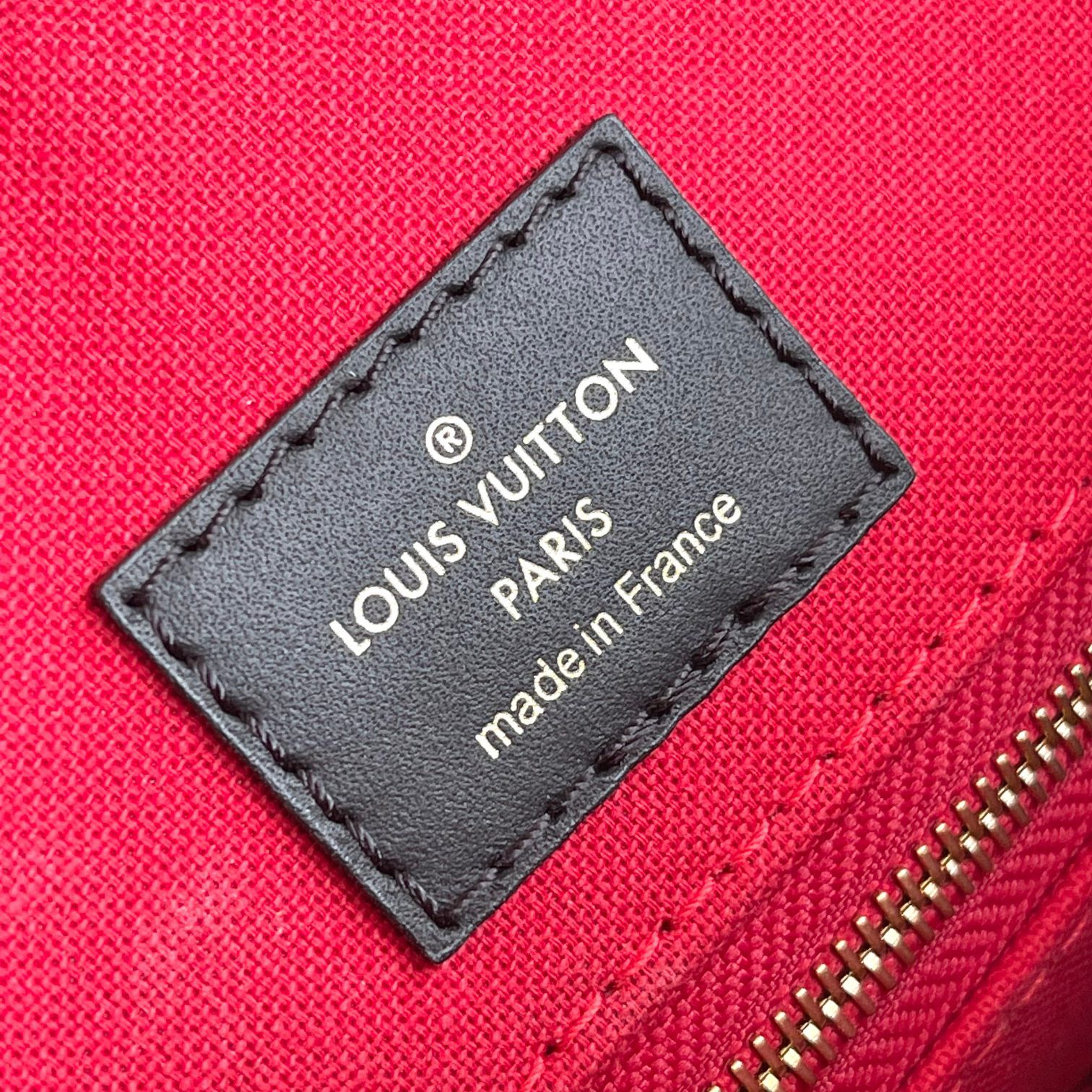 Louis Vuitton Onthego GM Monogram Giant Tote Bag M45320 - Image 8