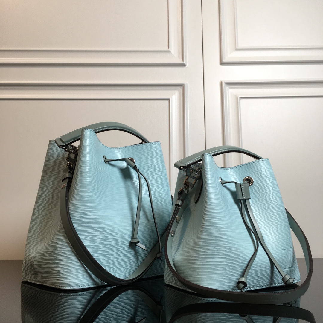 Louis Vuitton NéoNoé BB Bucket Bag in Pale Green Epi Leather - Image 8